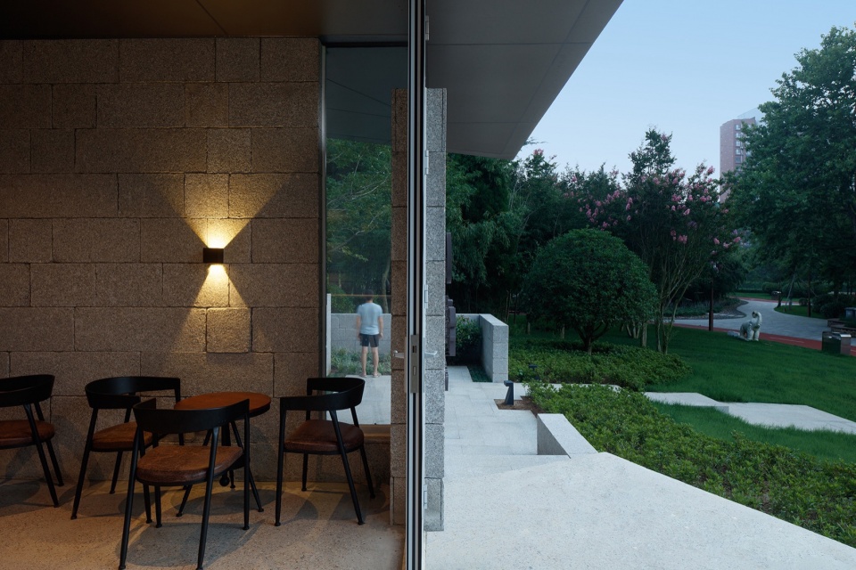 Greenscene Teahouse by Art Zen Architects