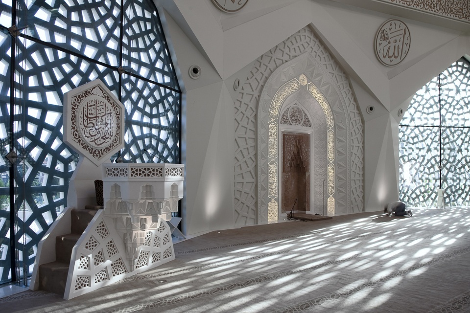 Marmara University Faculty of Theology Mosque and Culture Center by Hassa Architecture Engineering Co