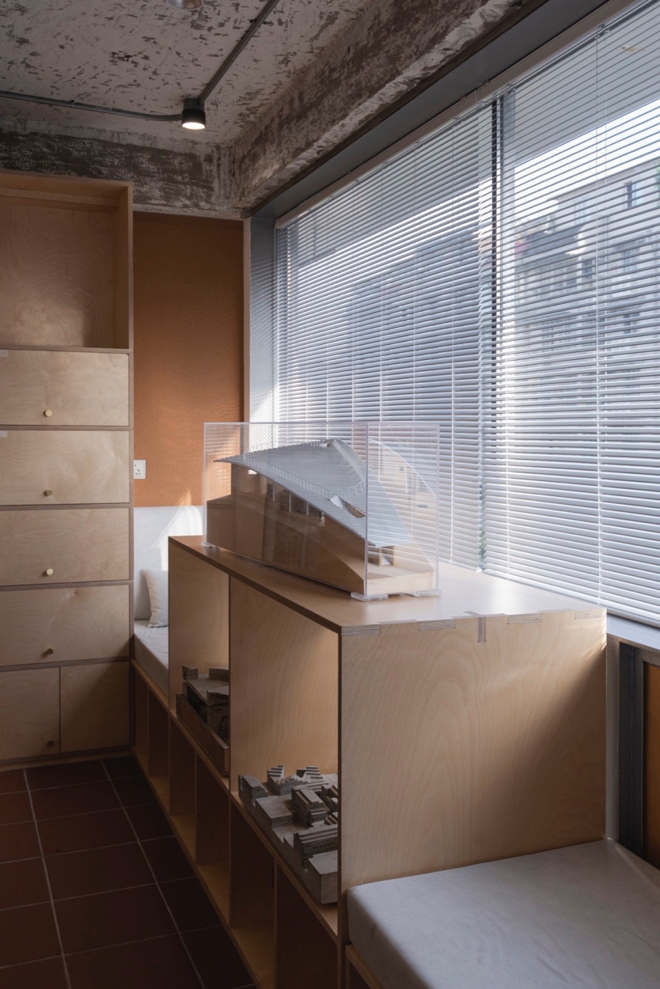 RAW Office