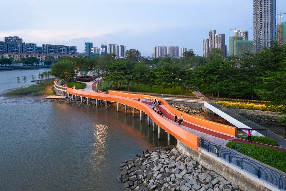 dongguan three rivers and six banks waterfront demonstration section project phase i project longwan section by dongda shenzhen design co...