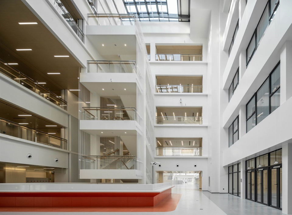 shanghai pinghe school jinding campus by cd design center