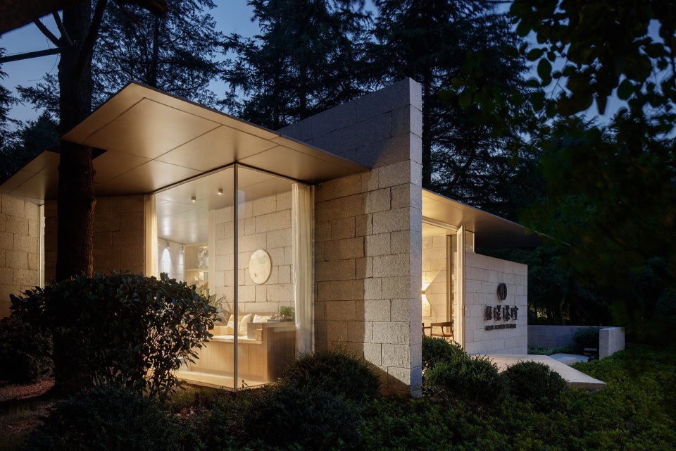 Greenscene Teahouse by Art Zen Architects