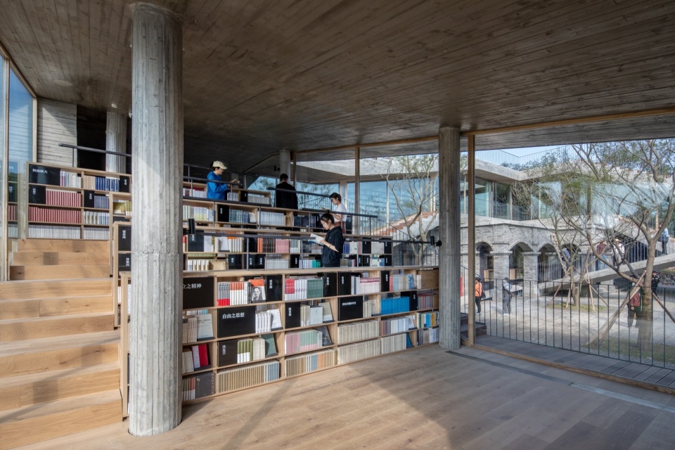 Mengzi NSAU Bookstore of Librairie Avant Garde by ZAO standardarchitecture