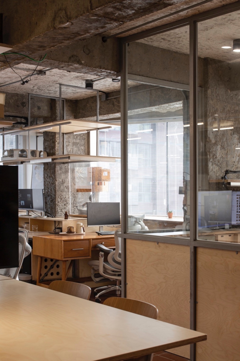 RAW Office