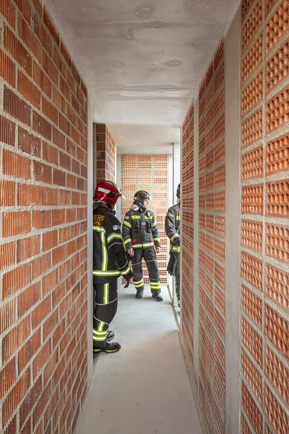 firemen tower in vall dhebron by carles enrich studio