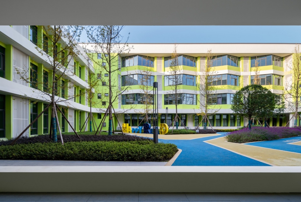 chengdu eastern new area cultural and creative industrial park chendu no 7 eastern school by sichuan provincial architectural design and...