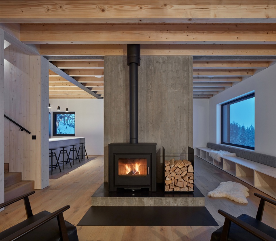 milada cottage by adr