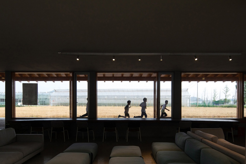 hangzhou digital farm operation center by studio dali architects
