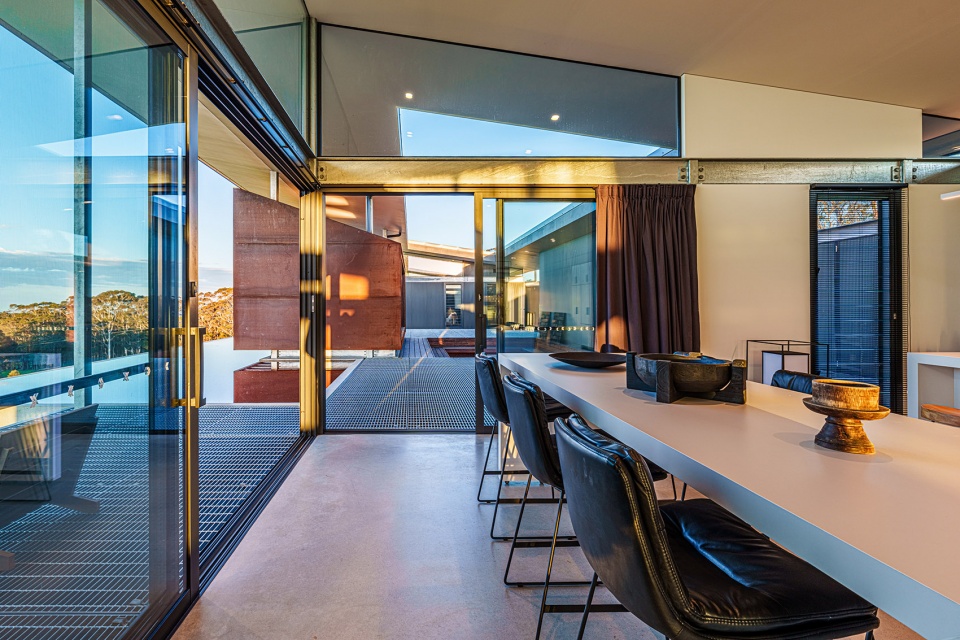 mountaintop bilpin resort by iapa