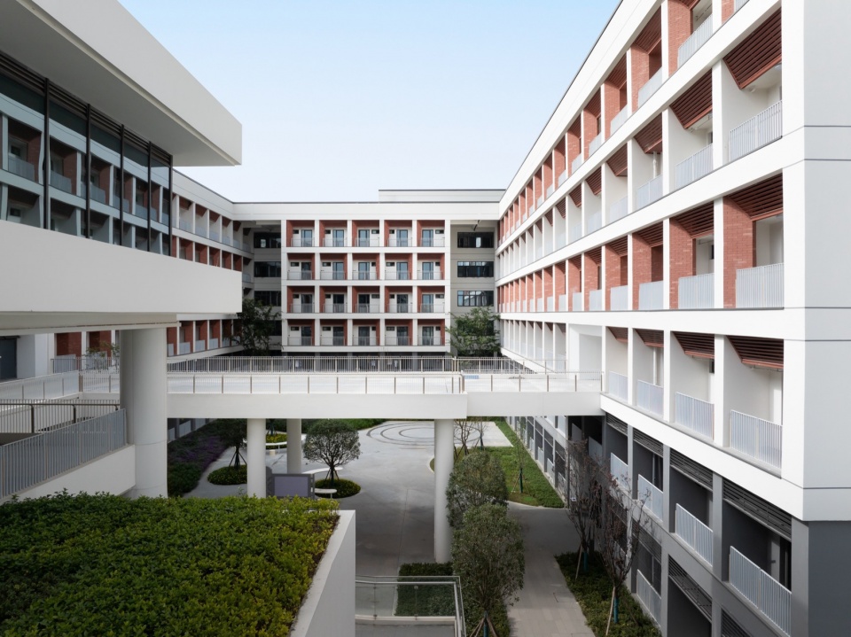 chengdu eastern new area cultural and creative industrial park chendu no 7 eastern school by sichuan provincial architectural design and...