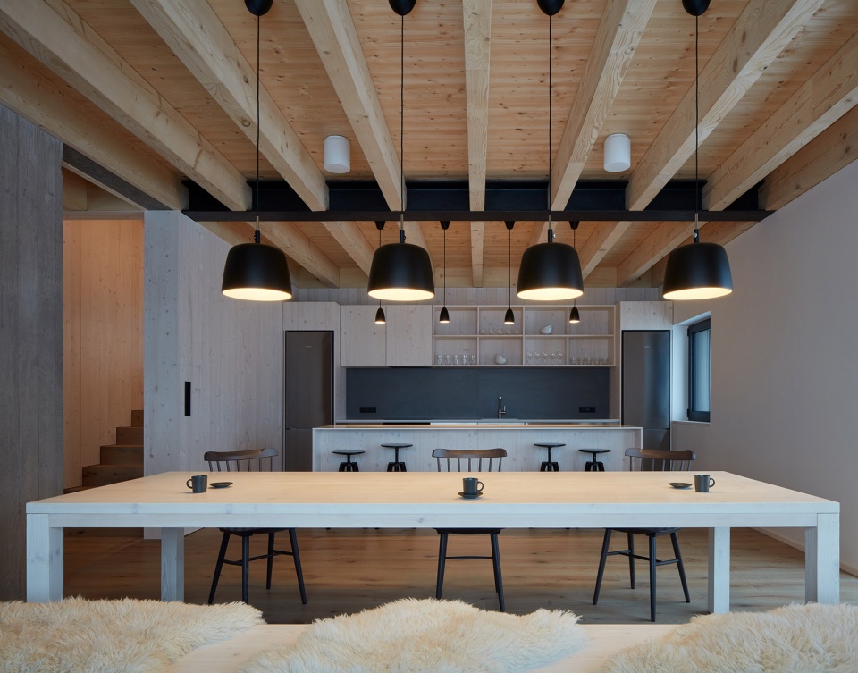 milada cottage by adr