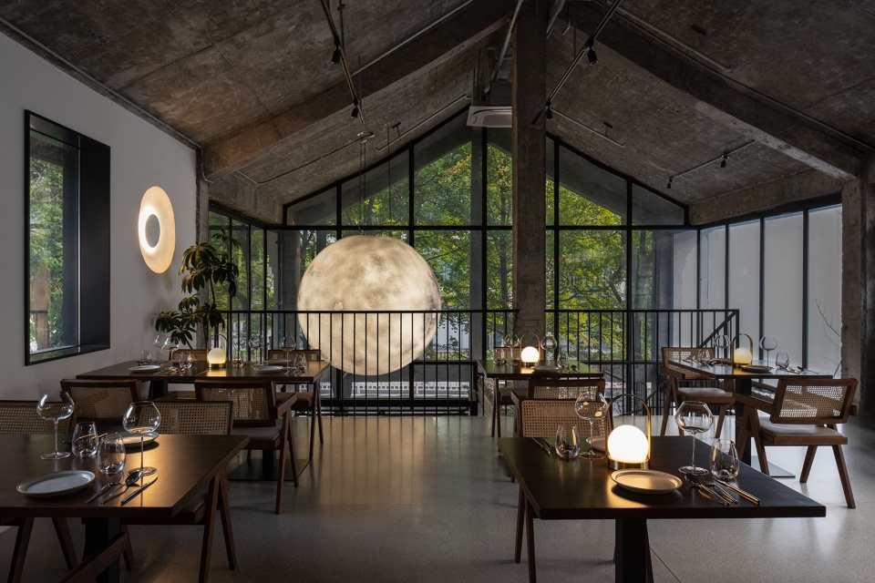 villa moon restaurant by forme