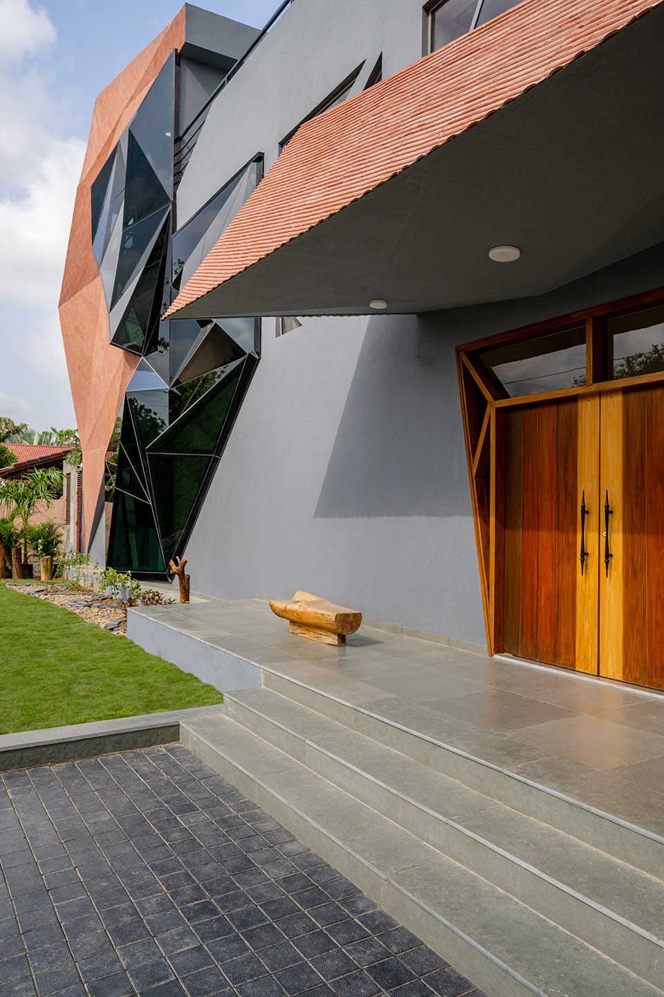 house of dynamic sunlight by hsc designs