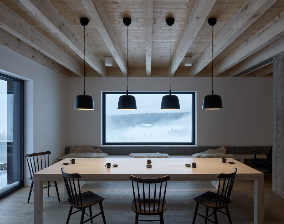 milada cottage by adr