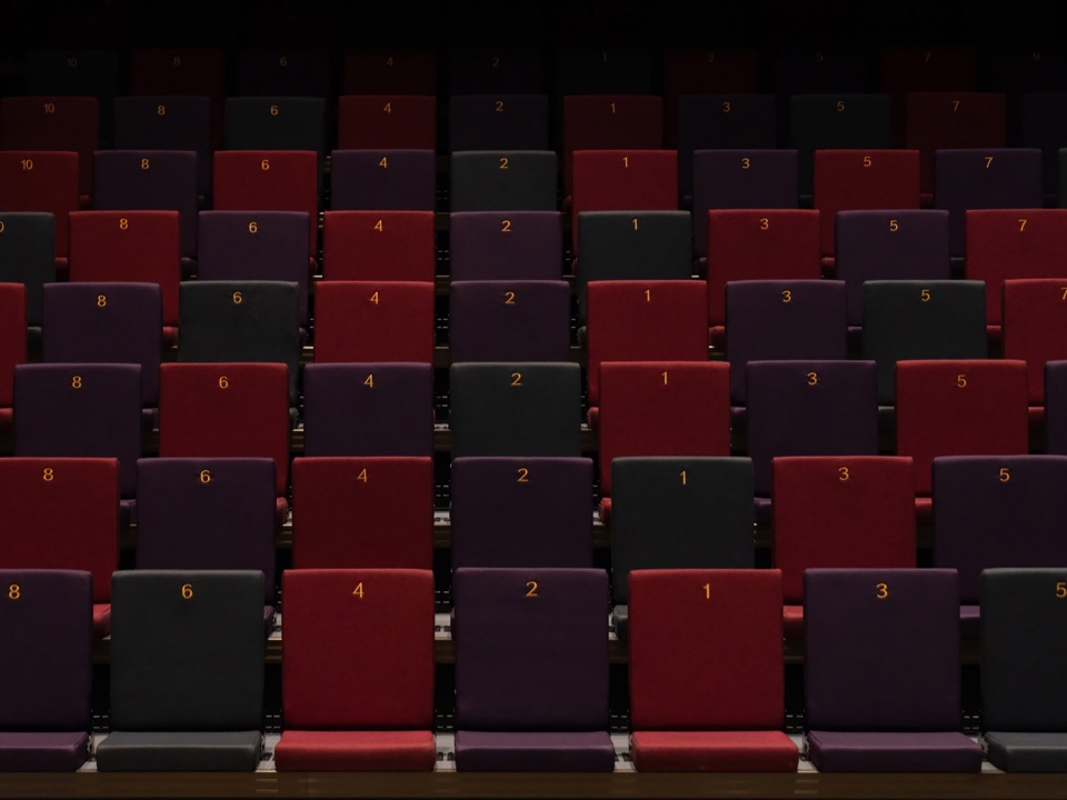 mumu theater by officeyet 21 4kp