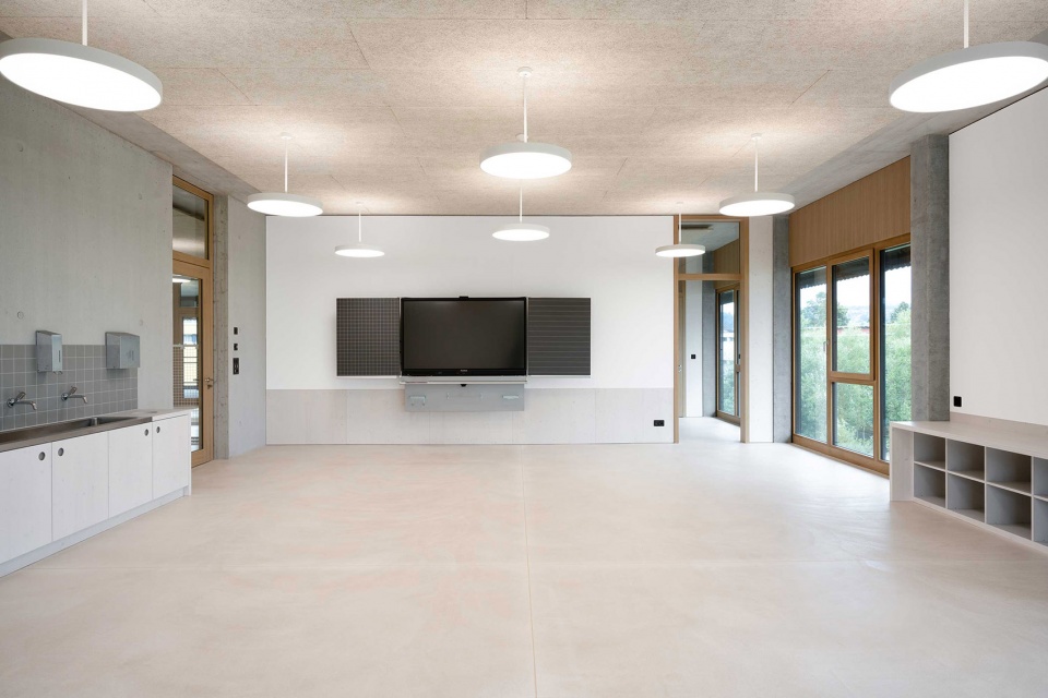 primary school steinwies schwerzenbach by schmid ziorjen architektenkollektiv