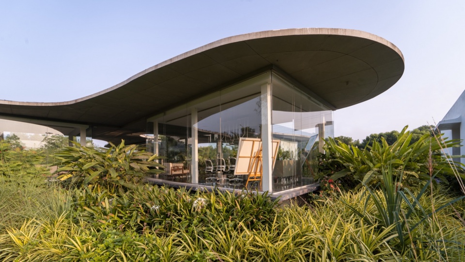 Amoeba Hiren Patel Architects