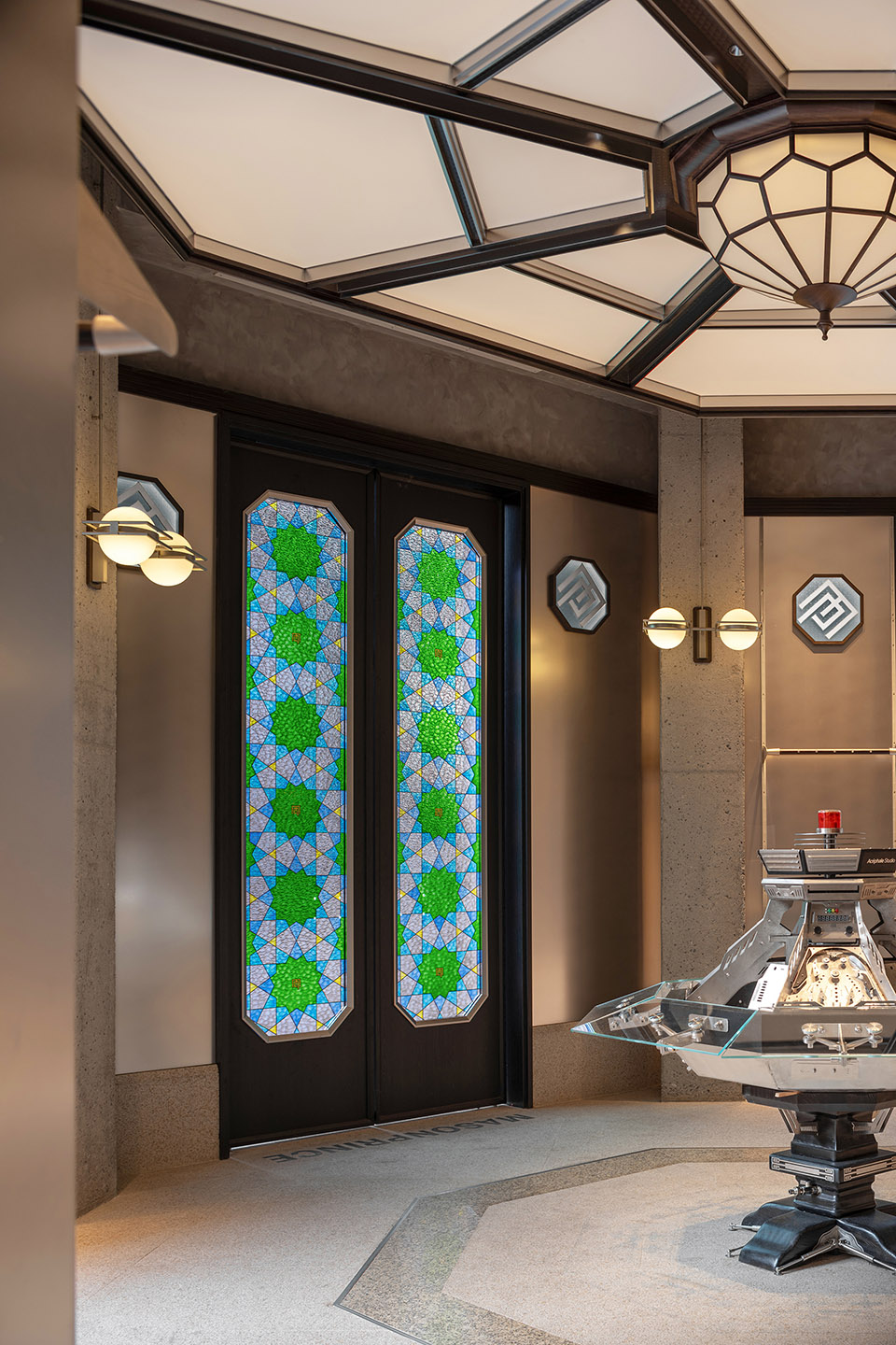masonprince yongqingfang store by tomo design