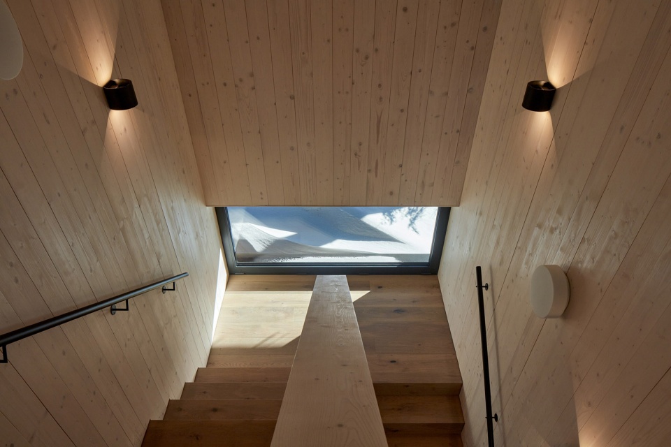 milada cottage by adr