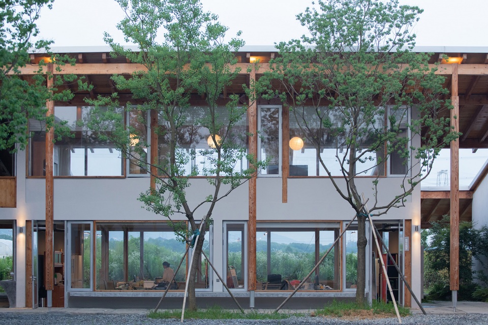hangzhou digital farm operation center by studio dali architects