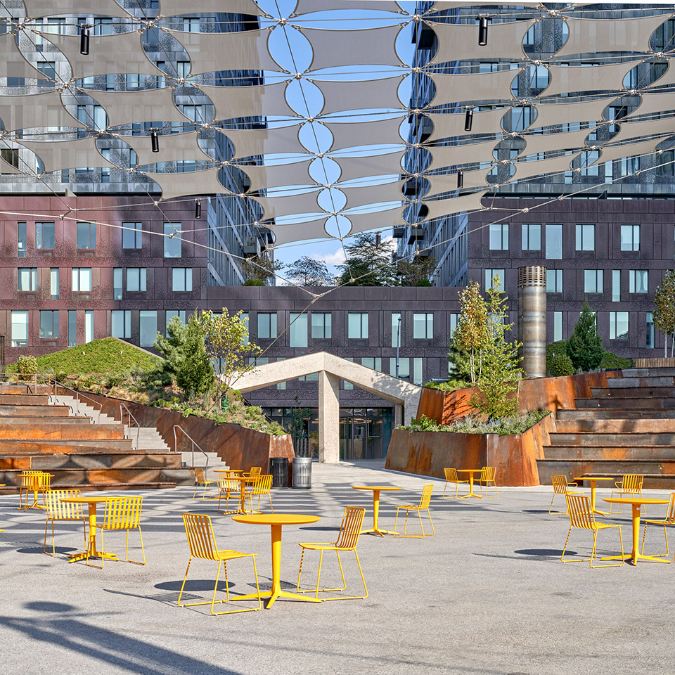 domino square by studio cadena