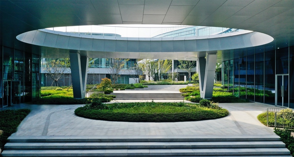 Lingfeng Smart Valley Platform Demonstration Zone Construction Project by The Design Institute of Landscape Architecture China Academy of...