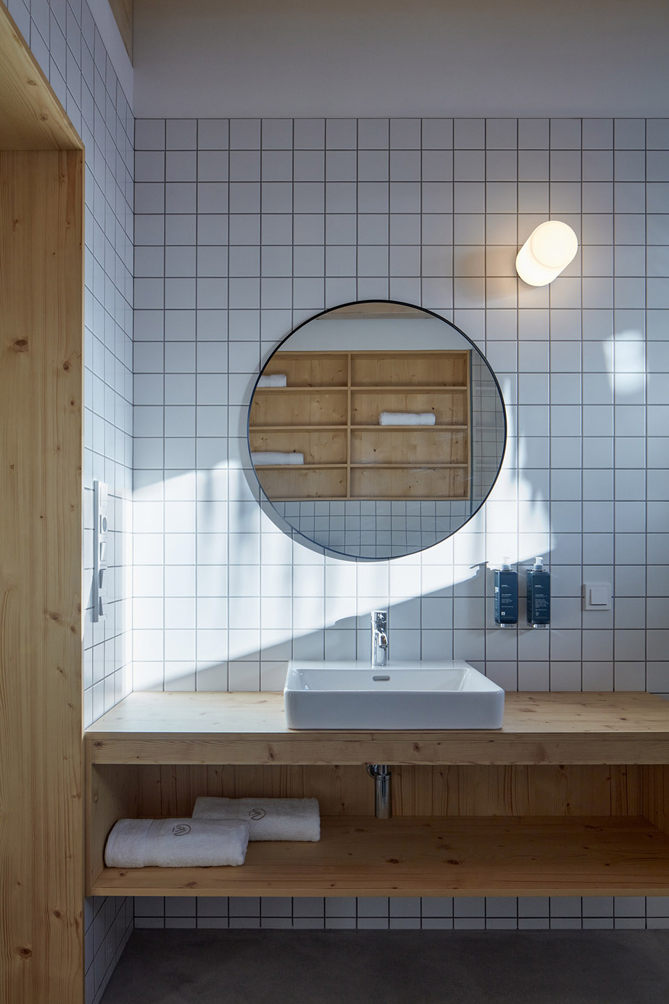 milada cottage by adr