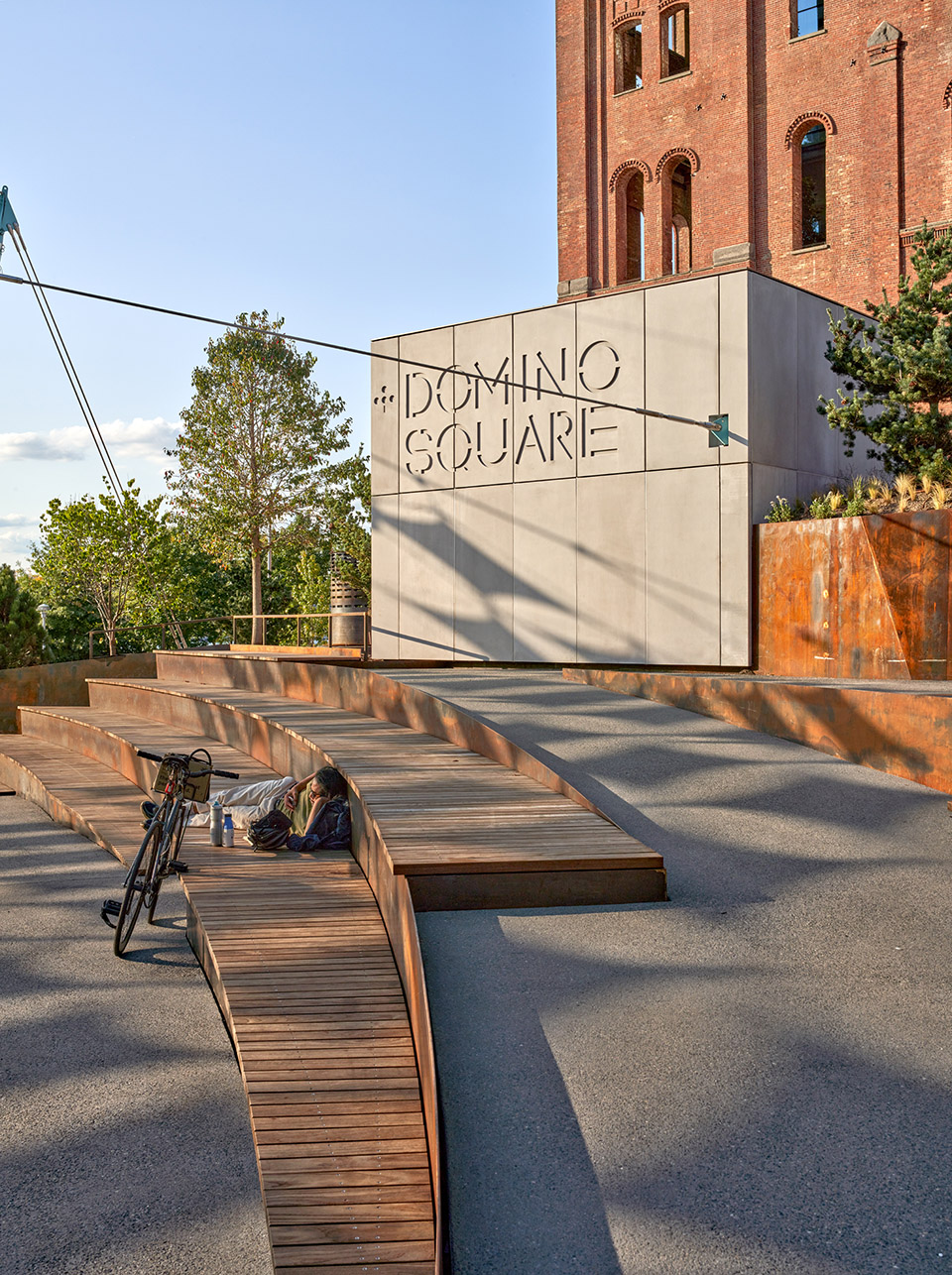 domino square by studio cadena