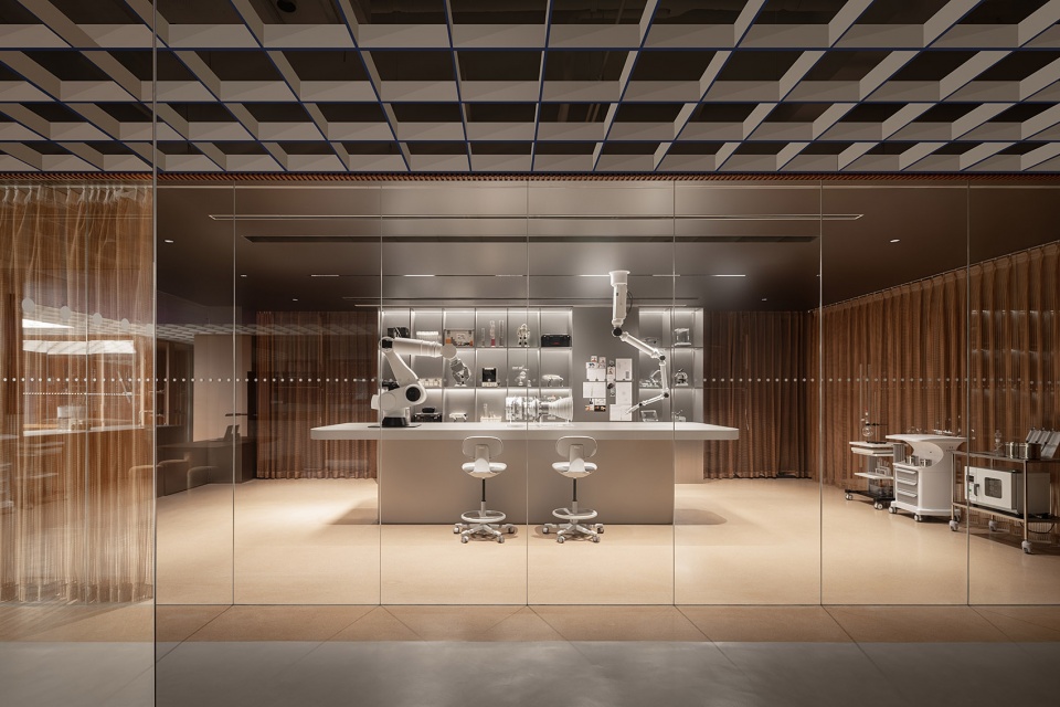 max show office hangzhou by ippolito fleitz group
