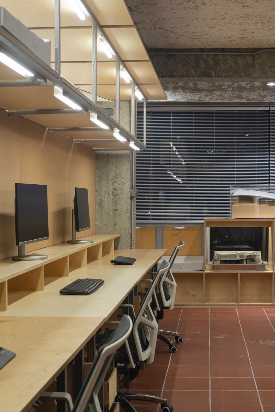 RAW Office