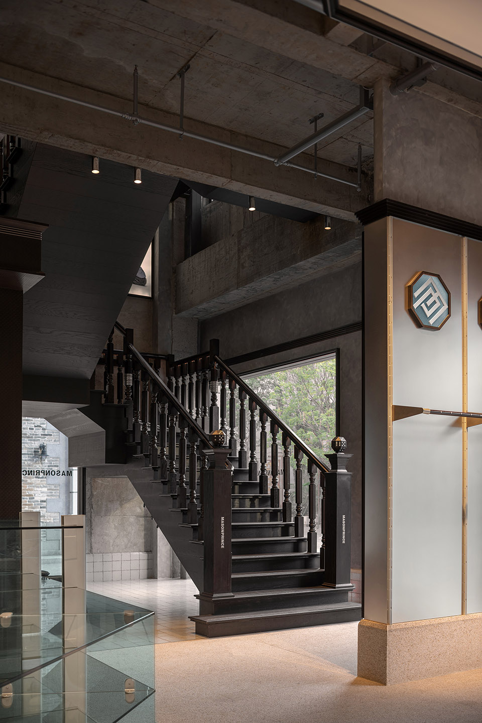 masonprince yongqingfang store by tomo design
