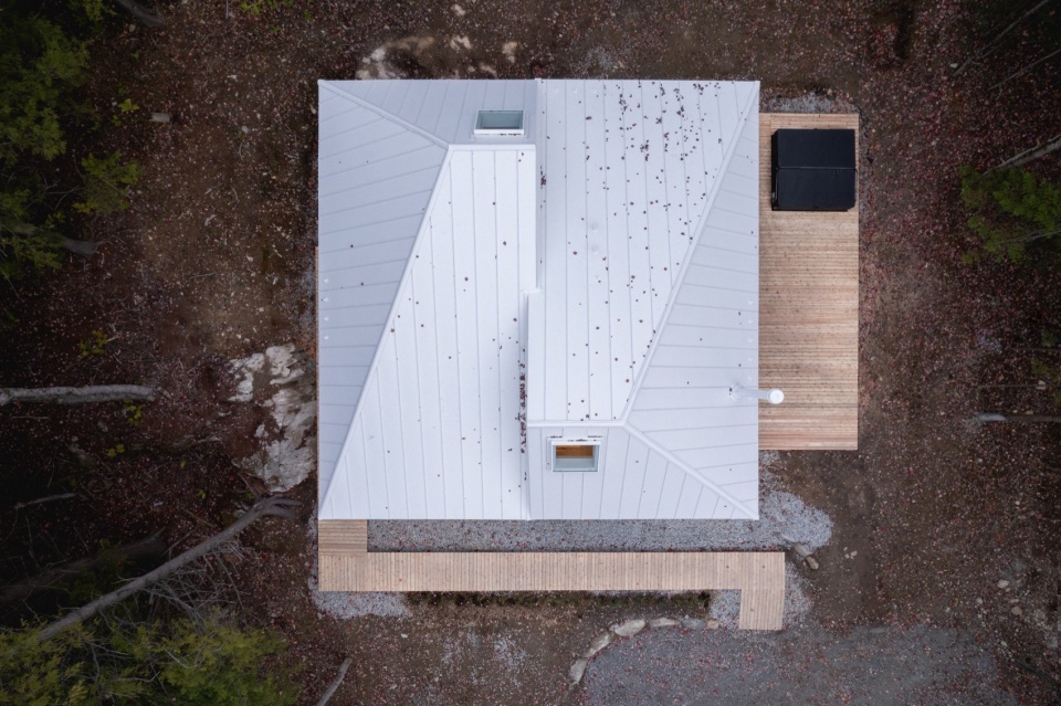 HABITAT SELENITE naturehumaine architects