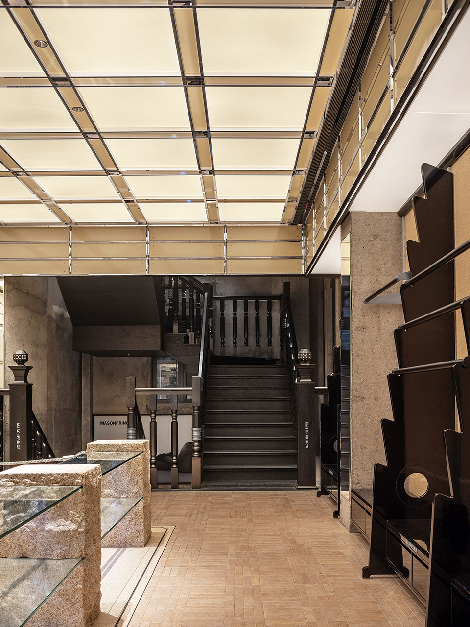 masonprince yongqingfang store by tomo design