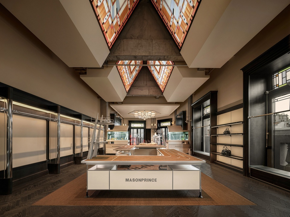 masonprince yongqingfang store by tomo design