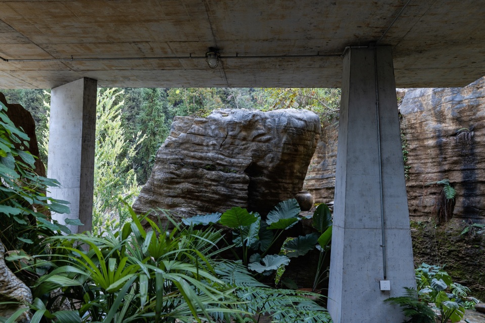 原石花园局部©直译 house shiyangshan no 1