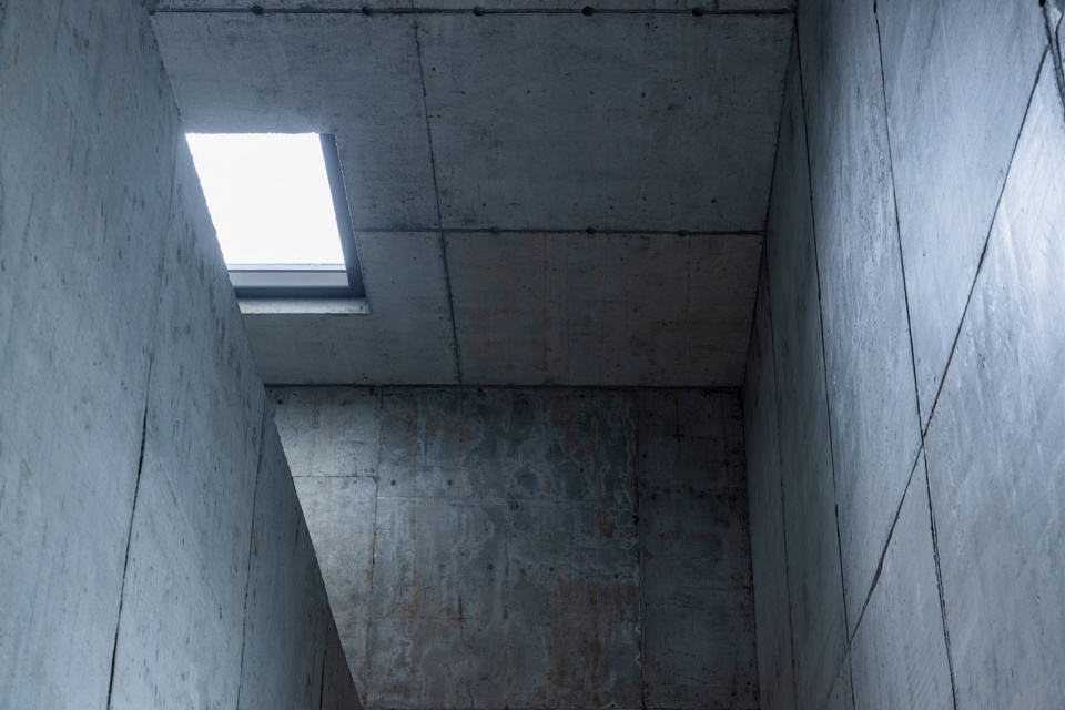 梯间©直译 house shiyangshan no 1