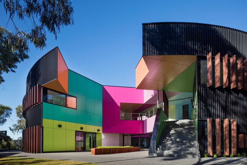 Ivanhoe Grammar Senior Years Science Centre