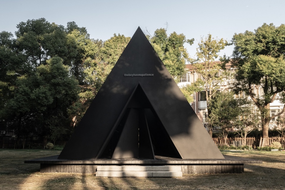 The Shape of Shadows TBHNP Shanghai Pop up Concept Space by Fon Studio