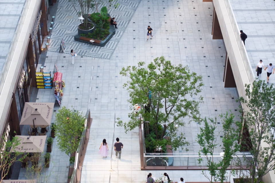 Midtown Forest Shanghai Xuhui Vanke Plaza Landscape Practice by THLA