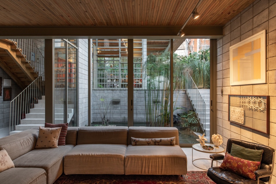 Atelier and Residence EA AMZ Arquitetos