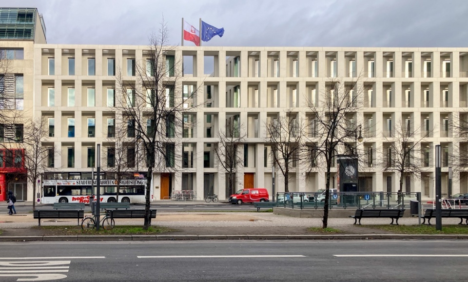 Polish Embassy in Berlin by JEMS Architekci