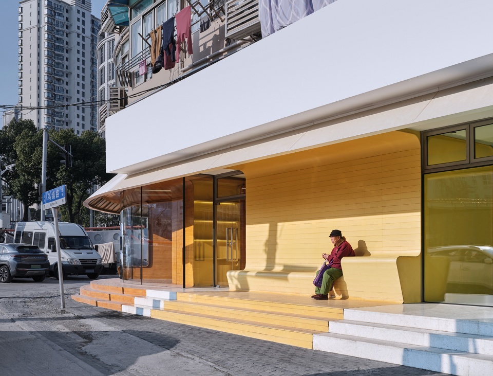 The Decoration Design of Suhe Service Station by Original Design Studio TJAD