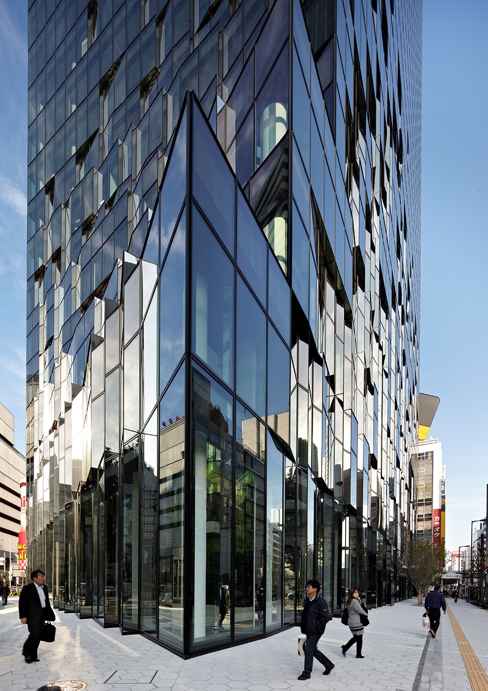 fukoku tower by dominique perrault architecture