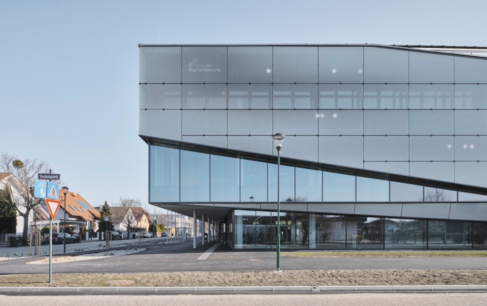 House of Digitalization Kronaus Mitterer Architekten