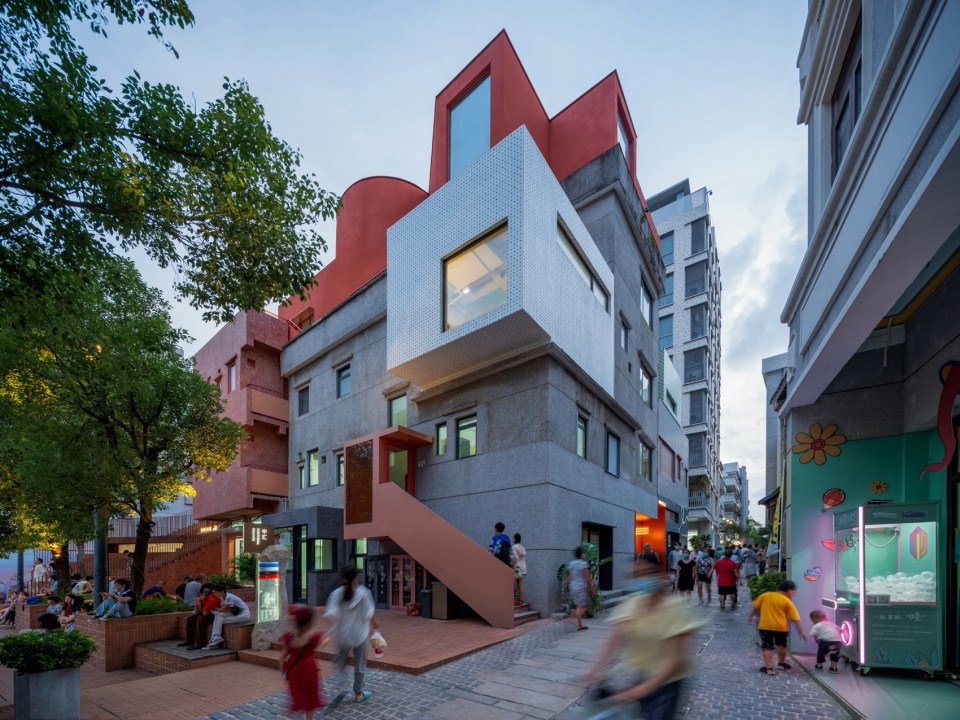 OFFICE FACT URBANUS Shenzhen Office Meng Yan