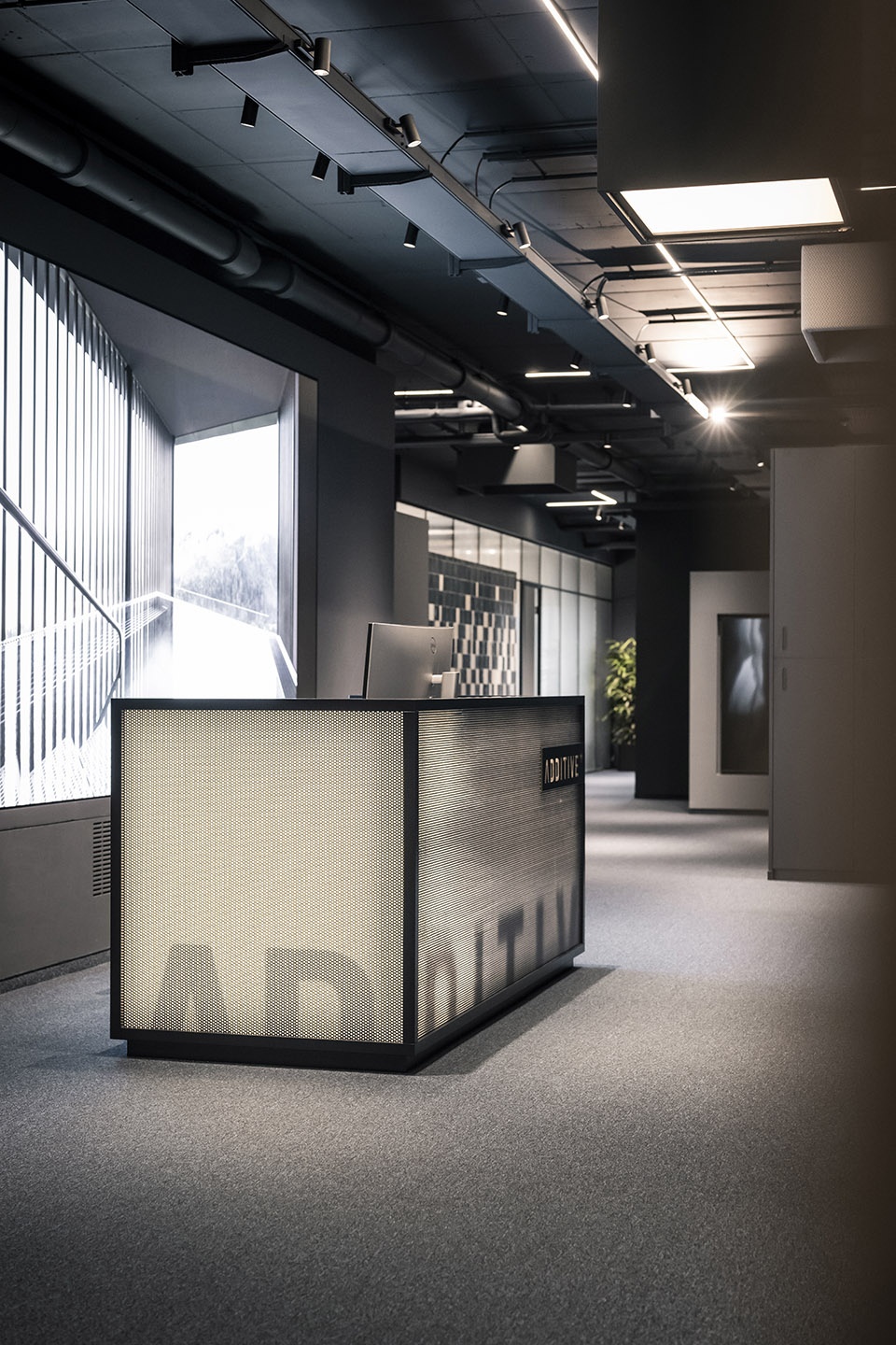 additive headquarters blue boxscape by noa