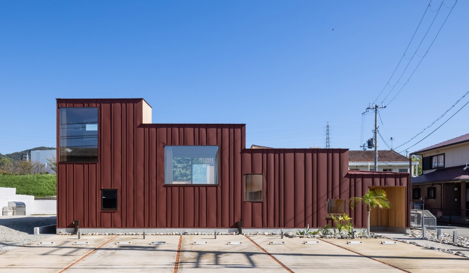 dog villa on awaji island by 1110 office of architecture