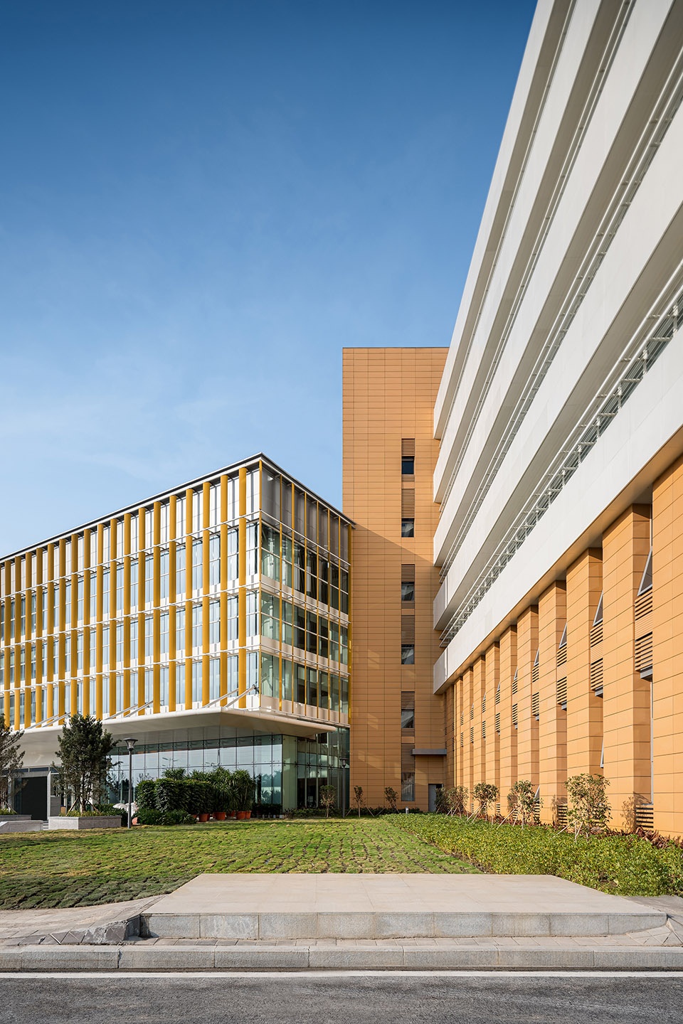 foshan women and children hospital by china ippr international engineering