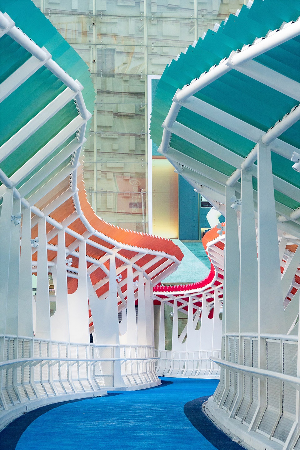 Jianshe Avenue Pedestrian Bridge, Dali Town, Nanhai District, Foshan by  Atelier cnS - Gooood