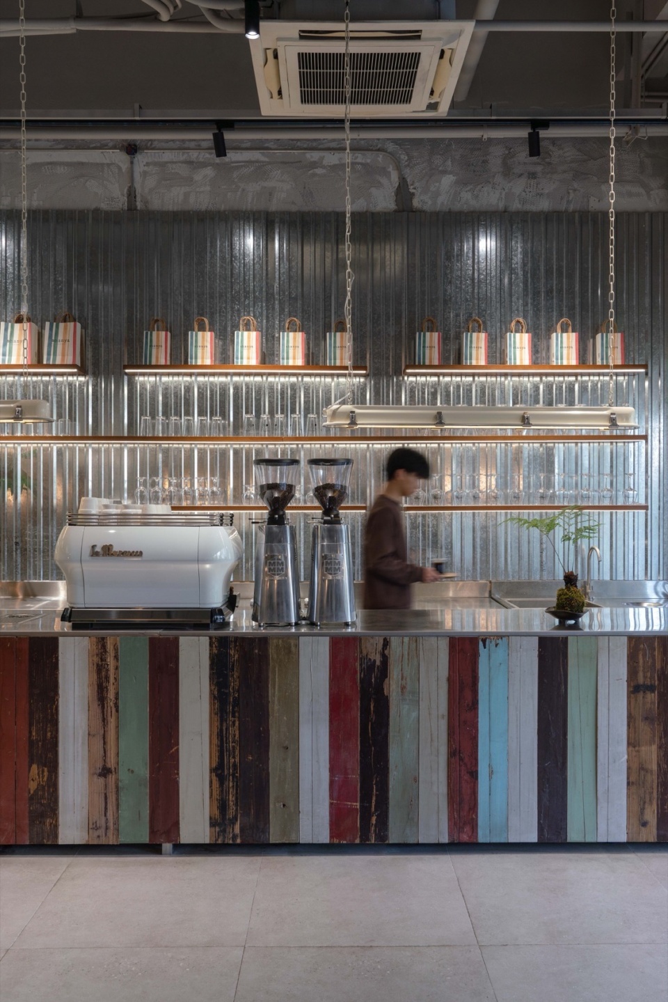 shanya western food restaurant by xianxiangdesign